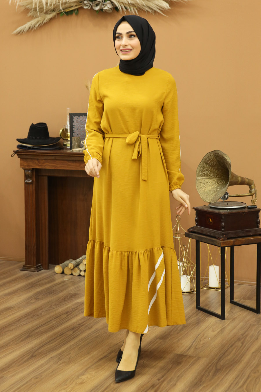 Ulla Johnson - Mustard Yellow Ribbed Bodice Dress w/ Multi Color Print –  Current Boutique