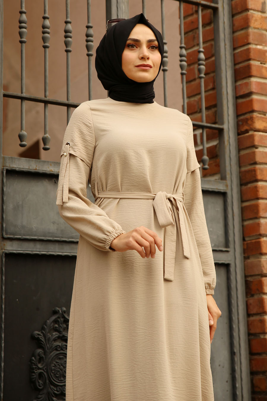 dress-beige-color