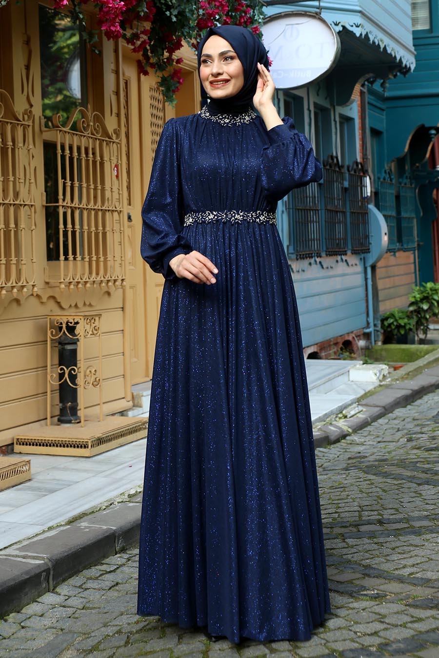 Hijab with navy blue on sale dress